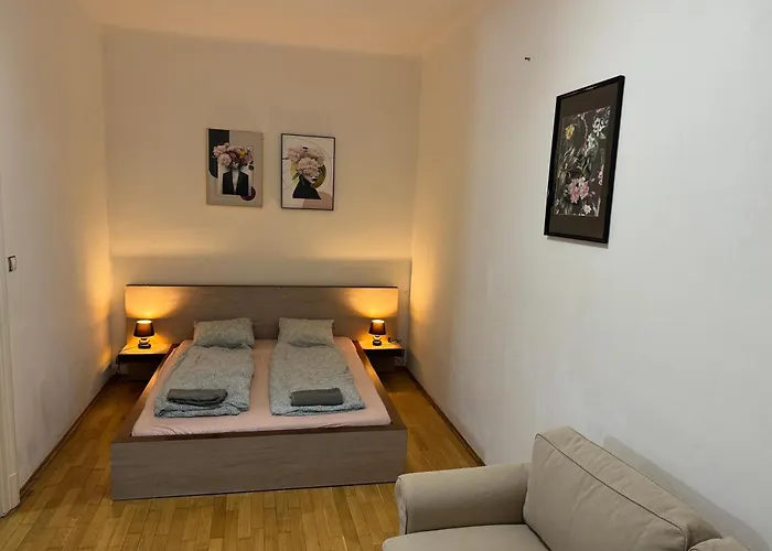 Apartment With Parking In The Center - 500M From Hlavni Nadrazi