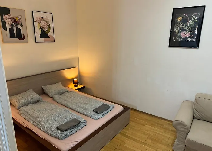 Apartment With Parking In The Center - 500M From Hlavni Nadrazi