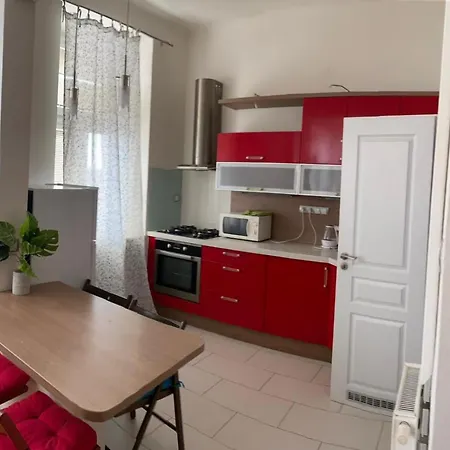 Apartment With Parking In The Center - 500M From Hlavni Nadrazi Брно Экстерьер фото